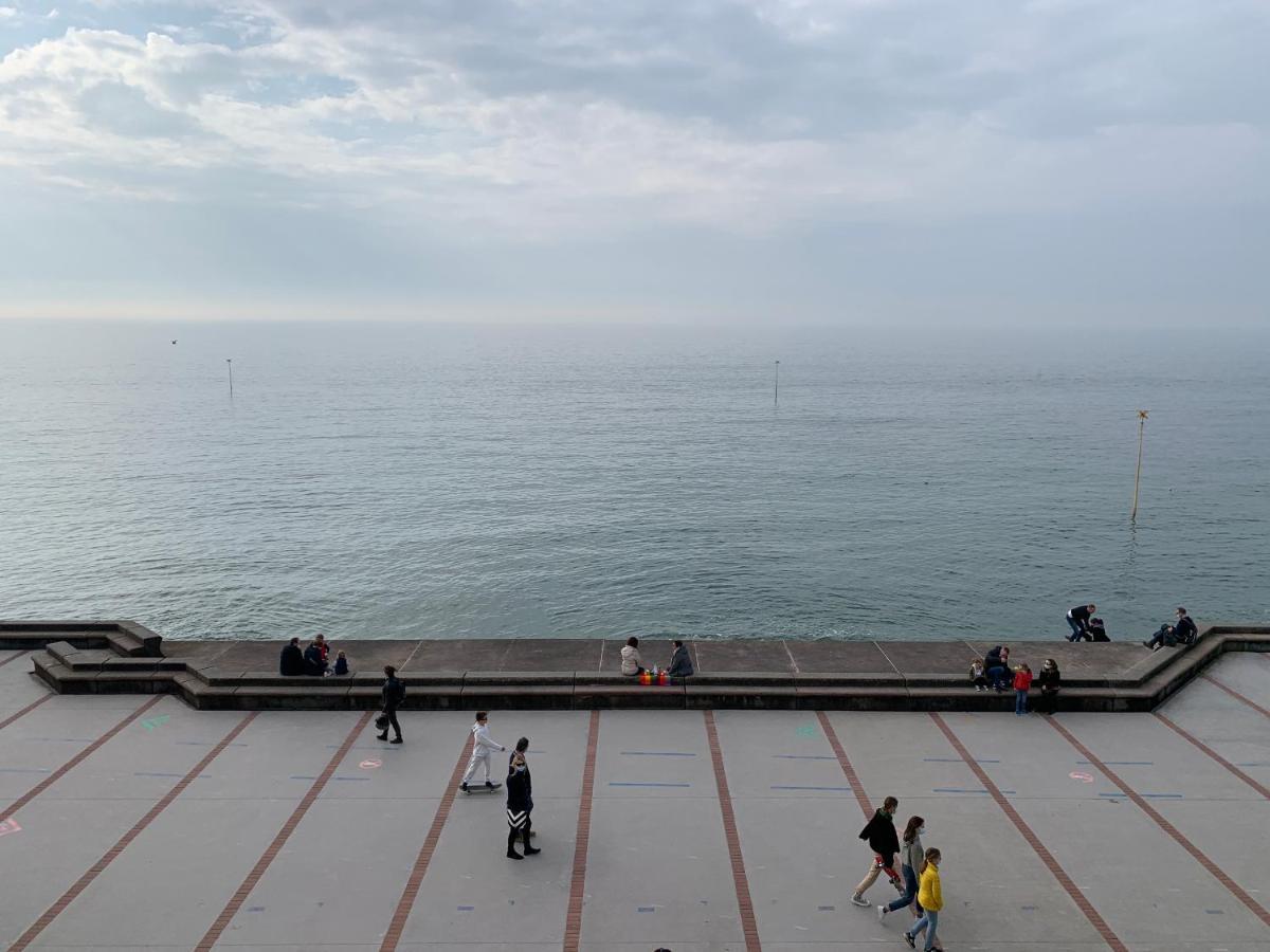 Le Coucher De Soleil - Face Mer Avec Terrasse Wimereux Eksteriør billede